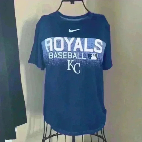 Royals  Nike T-Shirt - Picture 1 of 3